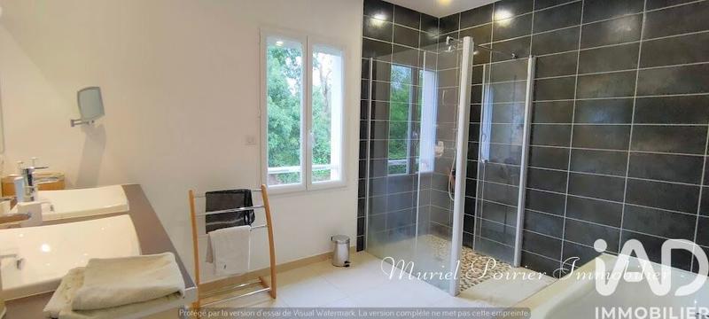 Maison - 190 m² - 6 pièces