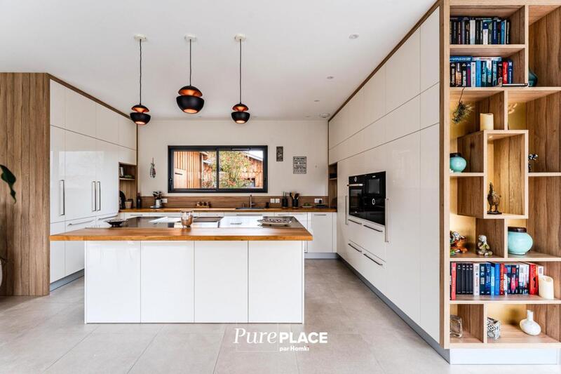 Maison - 199 m² - 7 pièces