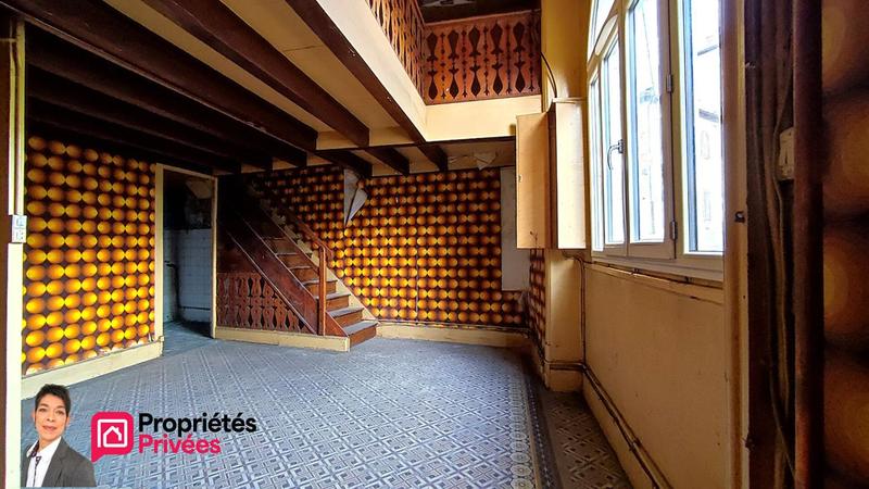 Immeuble - 250 m² - 11 pièces