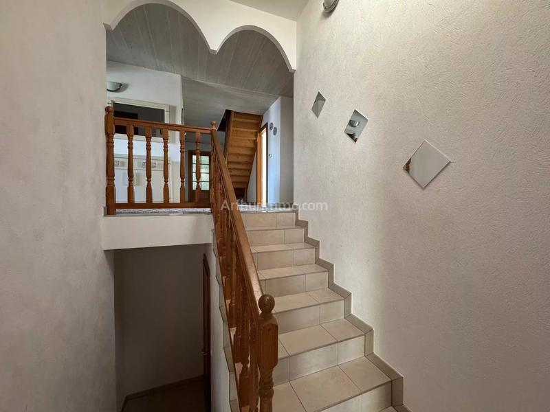 Maison - 312 m² - 12 pièces