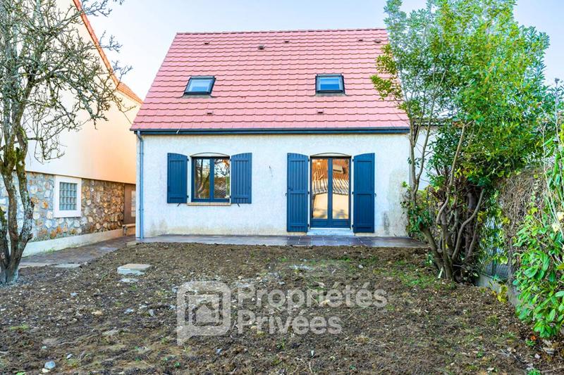 Maison - 89 m² - 6 pièces
