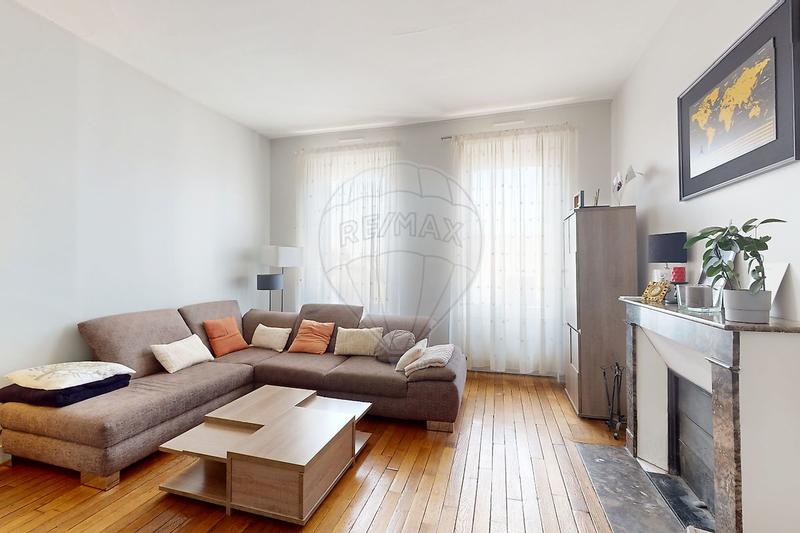 Maison de ville - 184 m² - 7 pièces