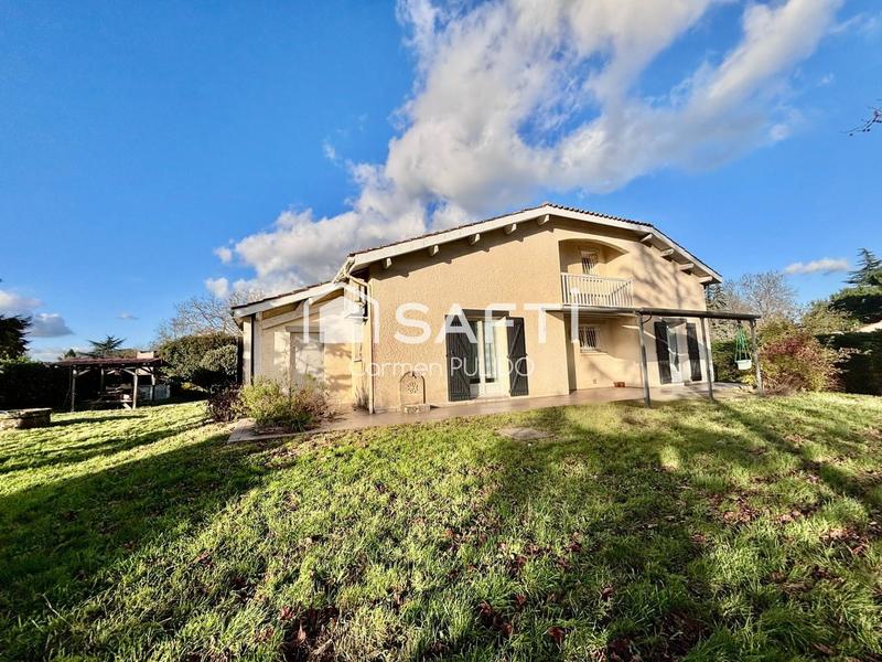 Maison - 125 m² - 8 pièces