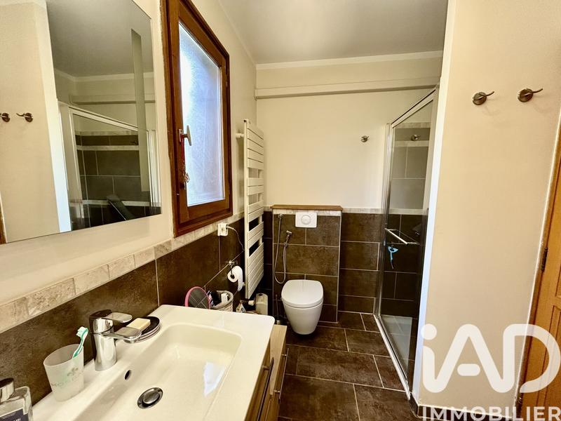 Maison - 111 m² - 5 pièces