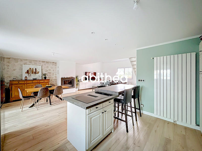 Maison - 155 m² - 6 pièces