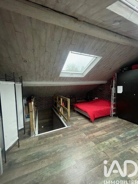 Maison de ville - 100 m² - 8 pièces