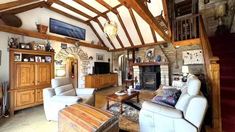 Maison - 100 m² - 6 pièces