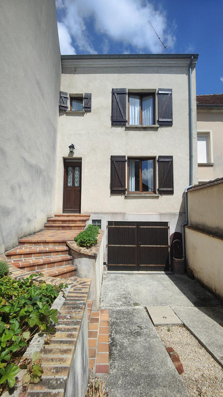 Maison - 82 m² - 5 pièces