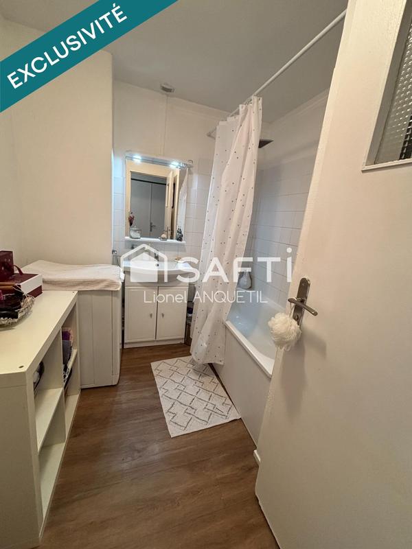 Maison - 94 m² - 5 pièces