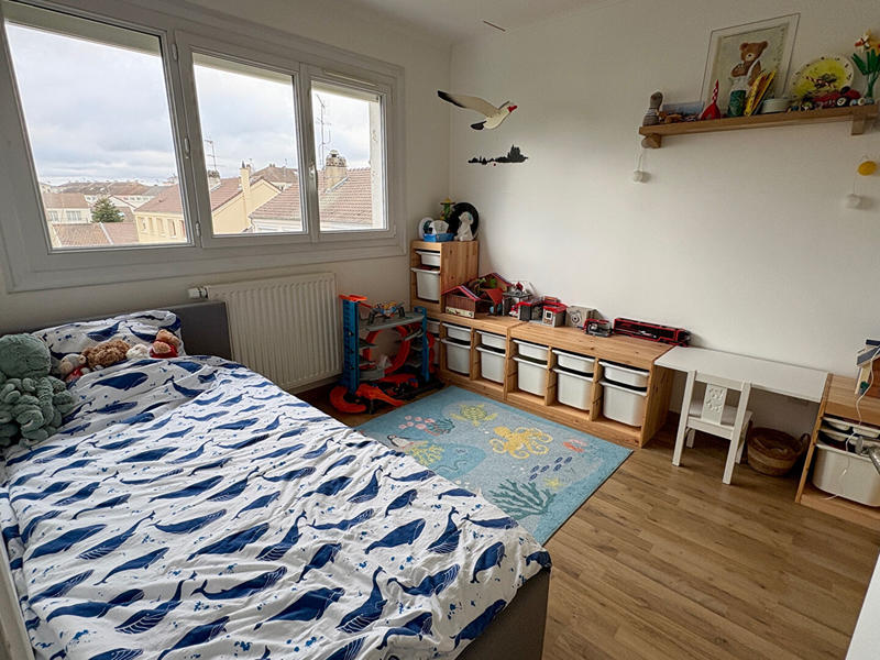 Maison - 85 m² - 5 pièces