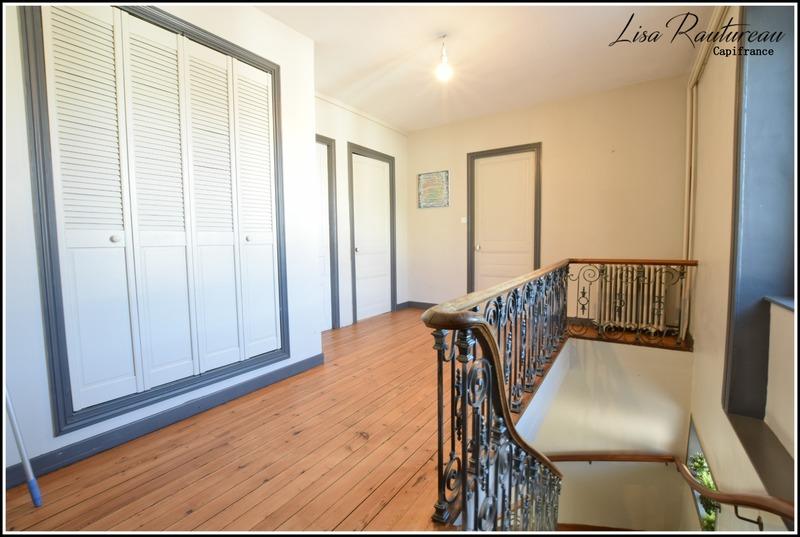 Maison bourgeoise - 360 m² - 10 pièces