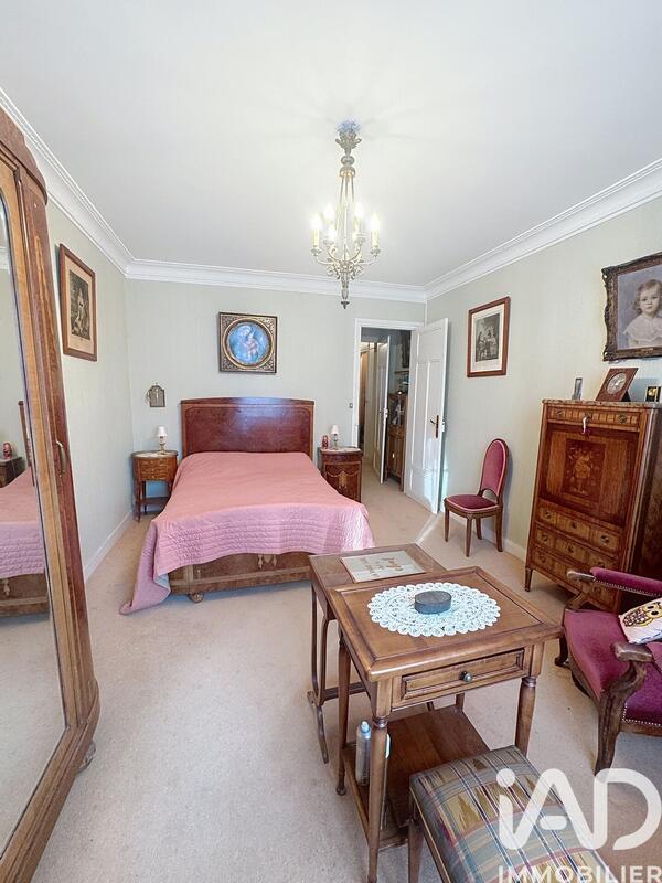 Appartement - 120 m² - 4 pièces