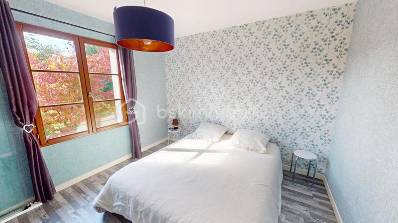 Maison - 163 m² - 7 pièces