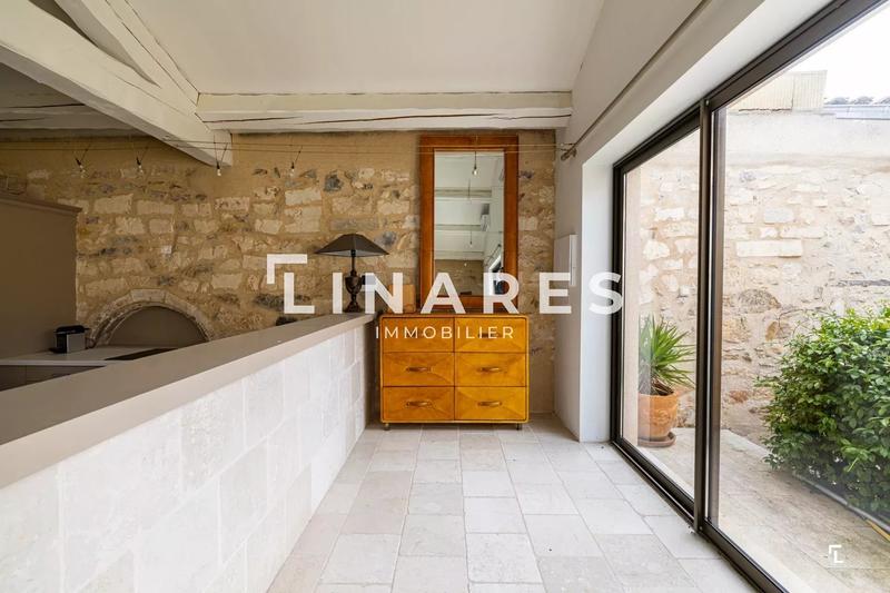 Maison - 210 m² - 5 pièces