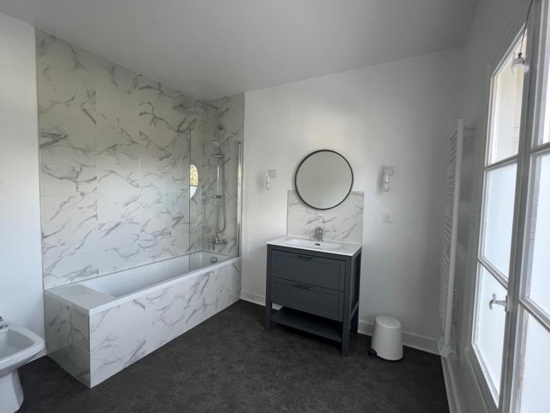 Moulin - 600 m² - 14 pièces