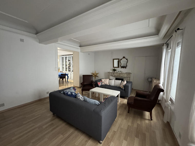 Appartement - 16 m² - 7 pièces