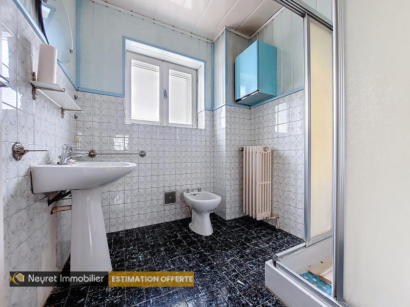 Maison de village - 125 m² - 7 pièces