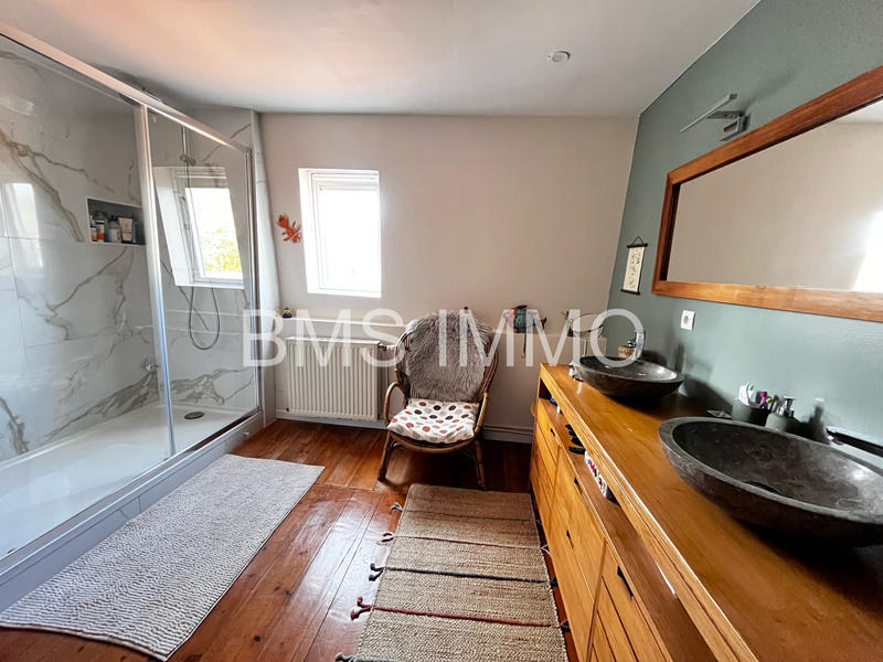 Maison - 160 m² - 4 pièces