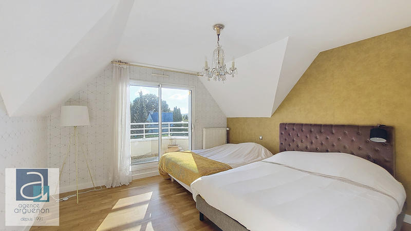 Maison - 150 m² - 5 pièces