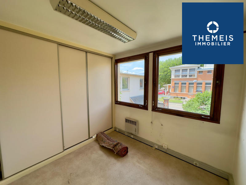 Local commercial - 195 m²