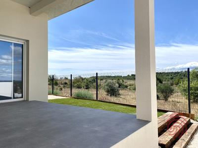 Villa - 97 m² - 4 pièces