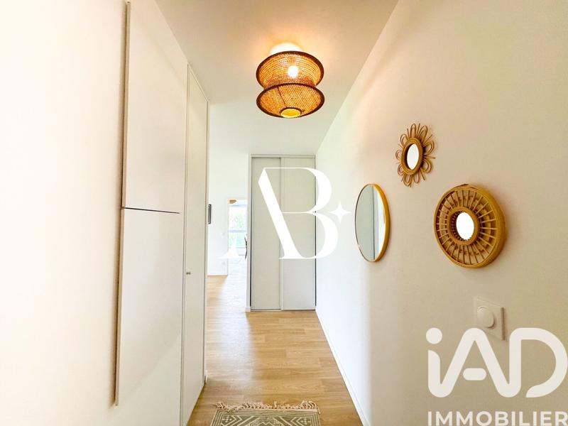 Appartement - 82 m² - 4 pièces