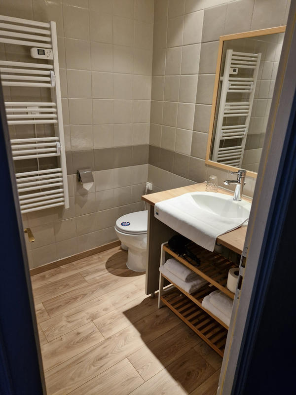 Propriété - 263 m² - 9 pièces