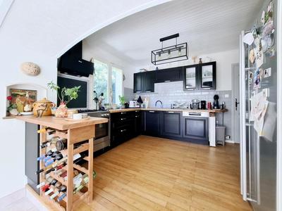 Maison - 149 m² - 5 pièces