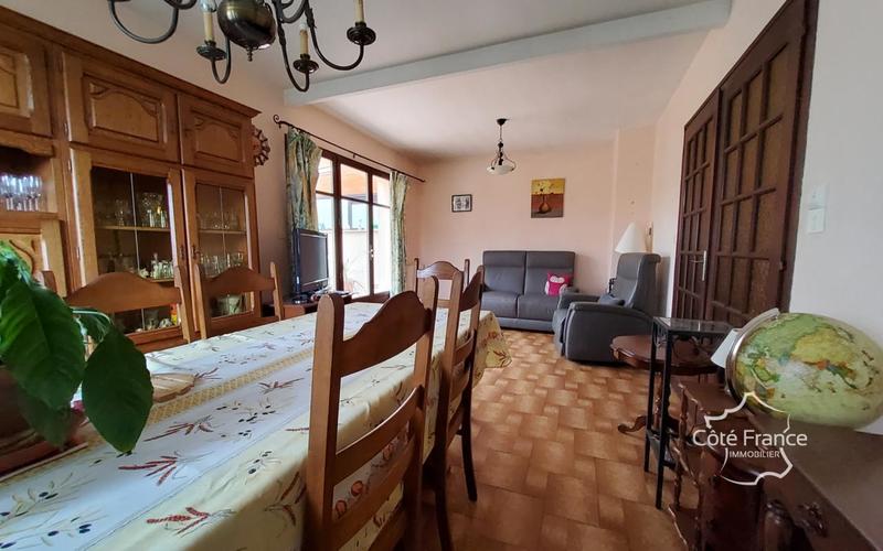 Maison - 111 m² - 5 pièces