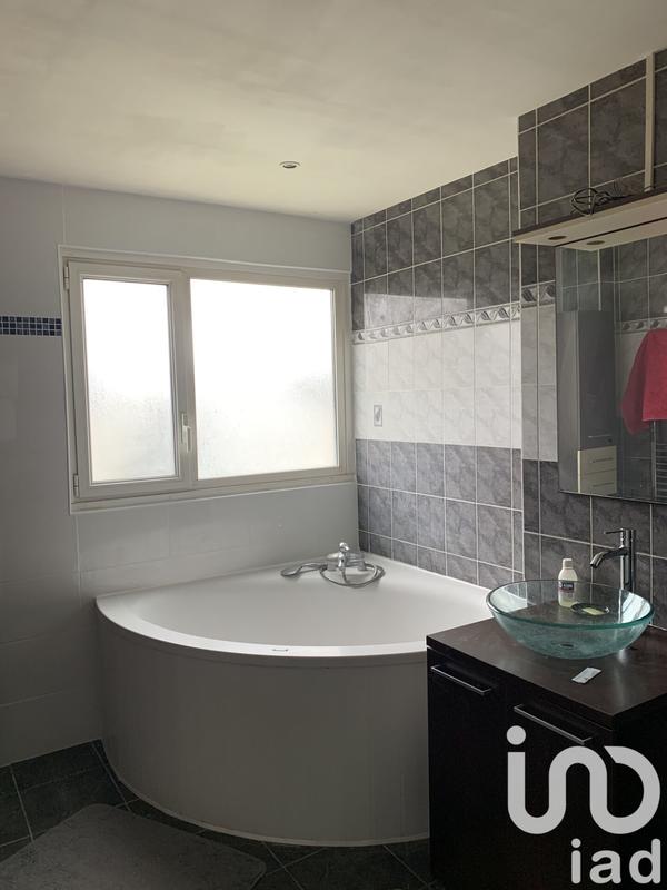 Appartement - 84 m² - 4 pièces