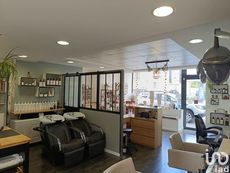 Local commercial - 77 m²