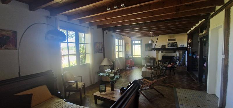 Maison - 90 m² - 3 pièces