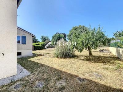 Maison - 122 m² - 5 pièces