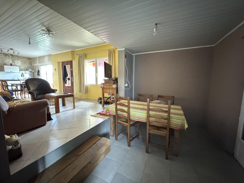 Maison - 63 m² - 5 pièces