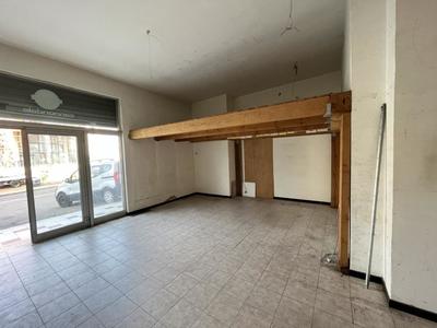 Local commercial - 63 m² - 1 pièce