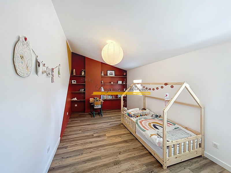 Maison - 194 m² - 7 pièces