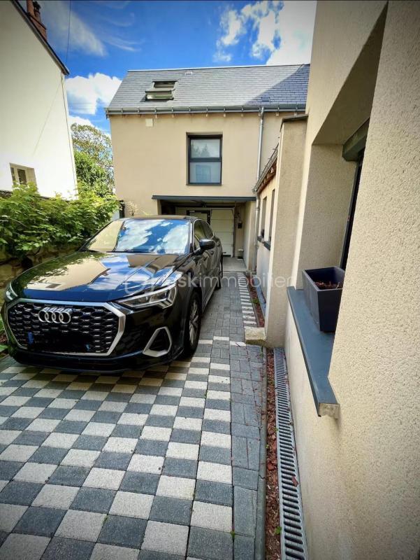 Maison - 130 m² - 7 pièces