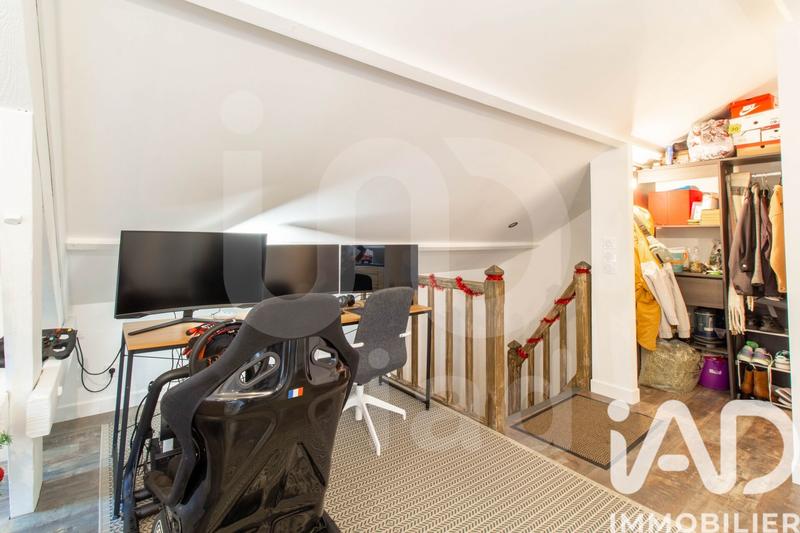 Loft - 83 m² - 3 pièces