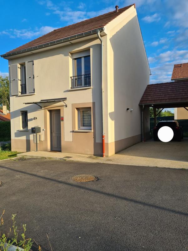 Maison - 77 m² - 4 pièces