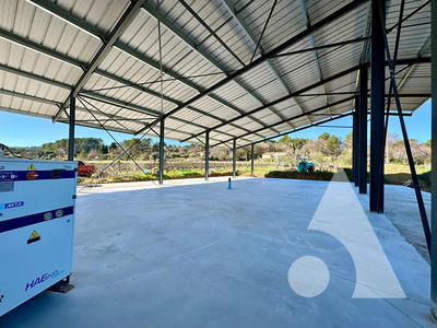 Villa - 362 m² - 8 pièces