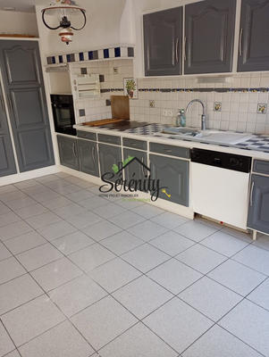 Appartement - 130 m² - 4 pièces