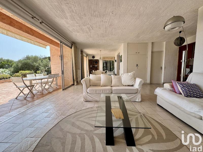 Maison - 136 m² - 4 pièces