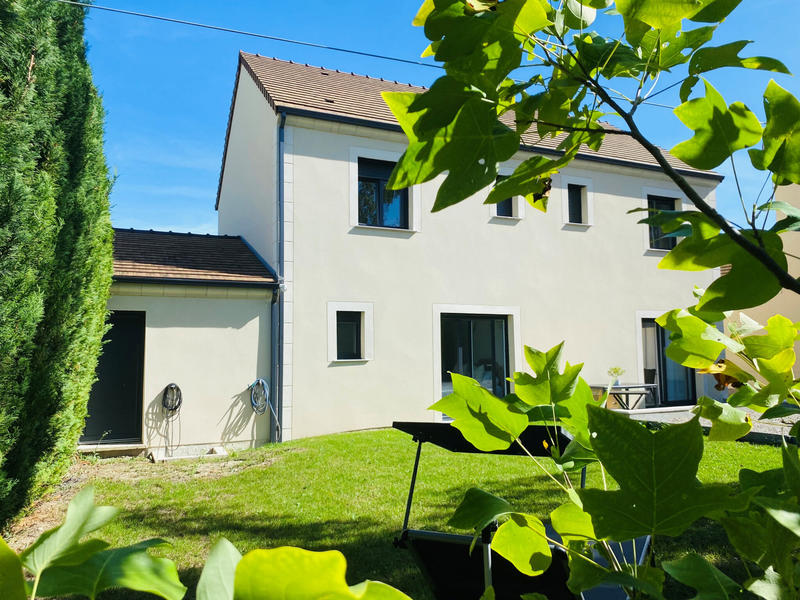Maison - 144 m² - 6 pièces