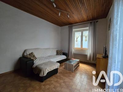 Maison - 104 m² - 4 pièces