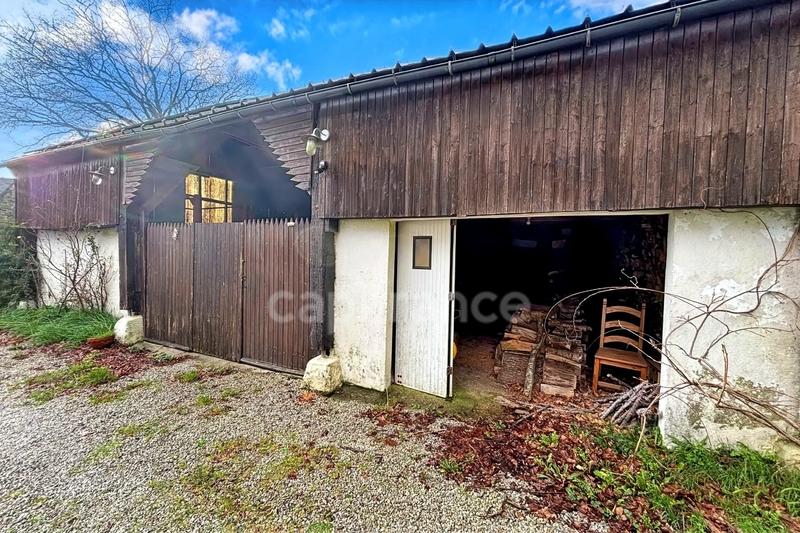 Maison - 96 m² - 5 pièces