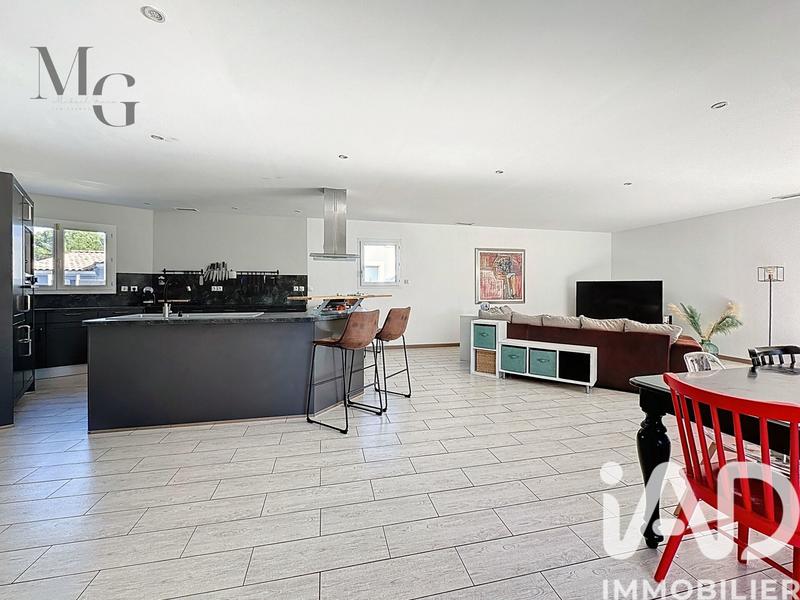 Maison - 160 m² - 6 pièces