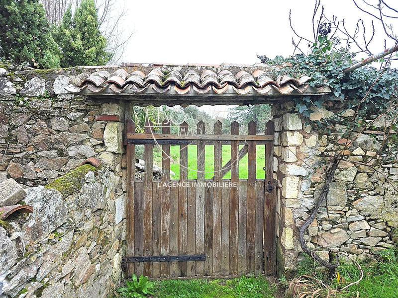 Maison ancienne - 296 m² - 8 pièces