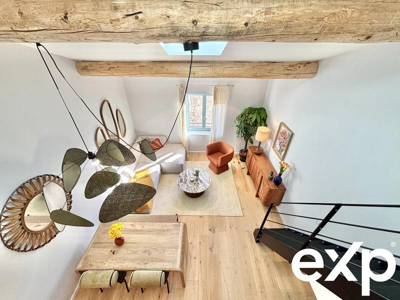 Maison traditionnelle - 77 m² - 4 pièces