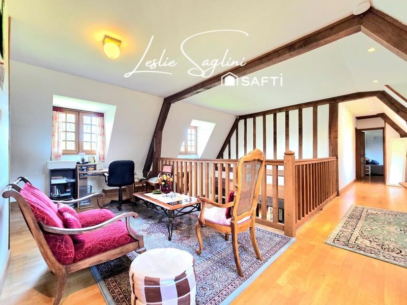 Propriété - 280 m² - 7 pièces