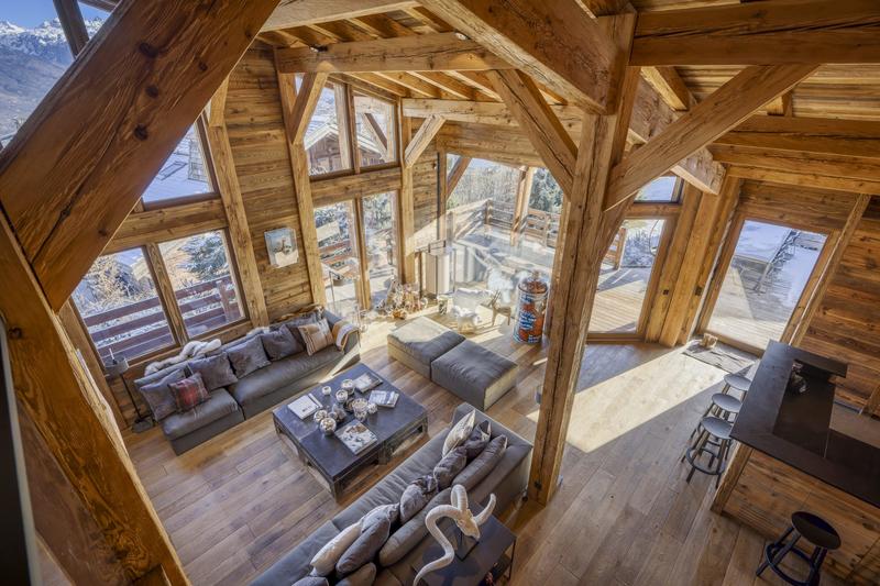 Châlet - 439 m² - 9 pièces